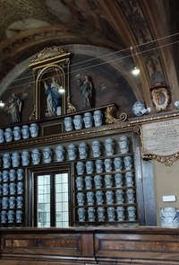 Vie, palazzi e spezierie: Imola e la Farmacia dell'Ospedale - Alla scoperta di Ville e Castelli