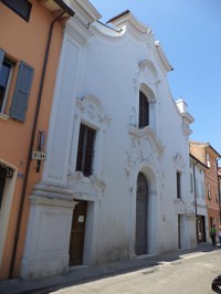 Sanctuary Church of the Holy Cross 