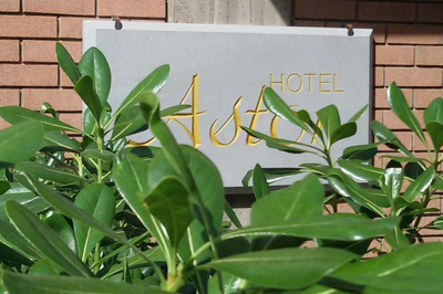 Astor Hotel 