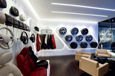 Showroom Maserati_2.jpg