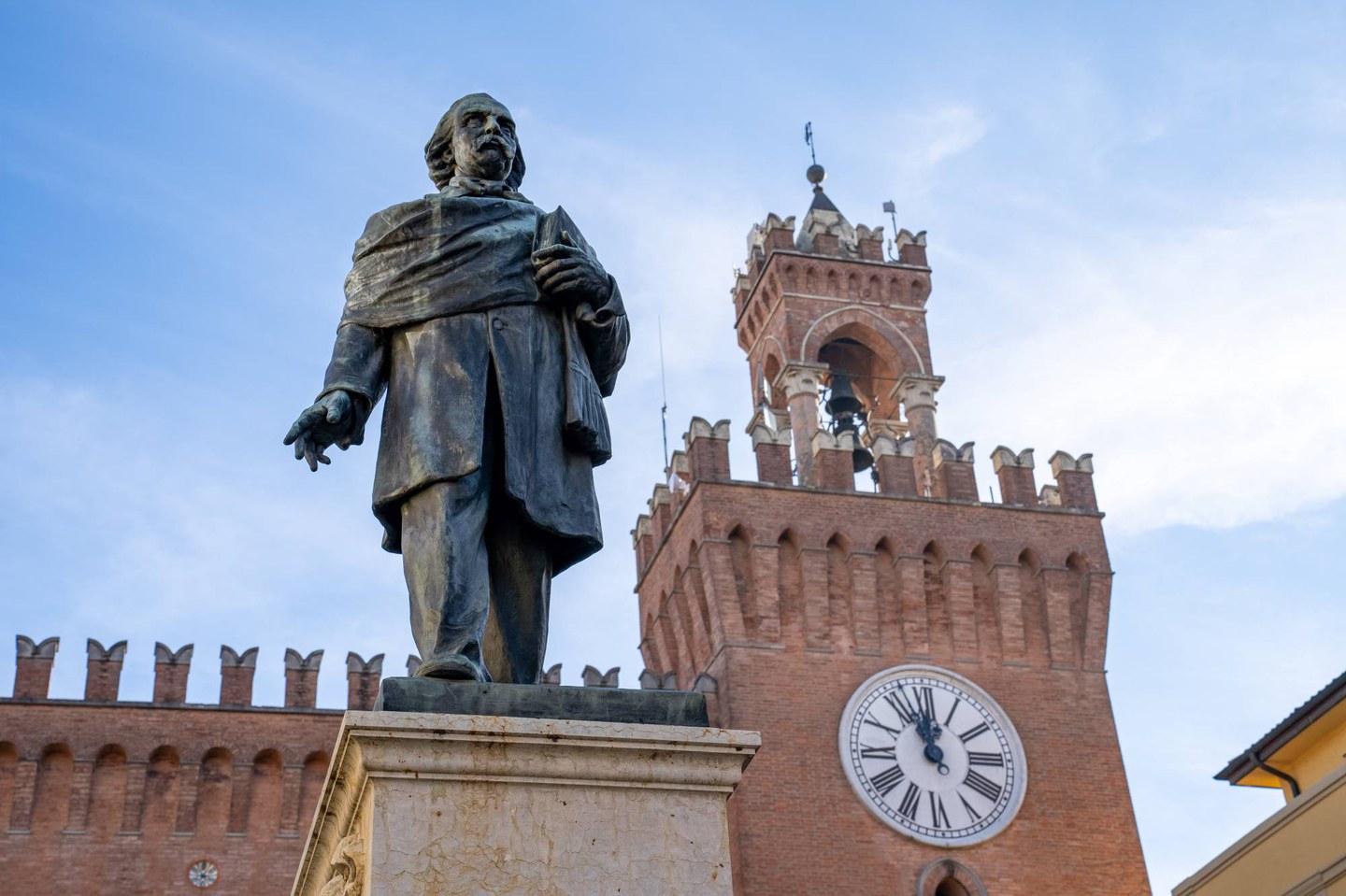Budrio: a trip through art, history and tradition - A journey among villas and castles