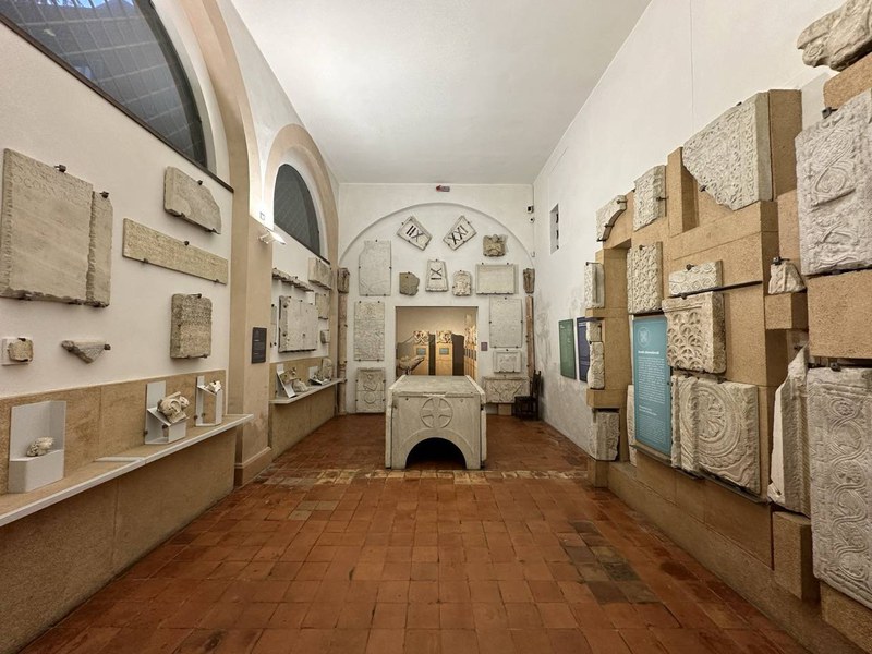 Image Gallery 4