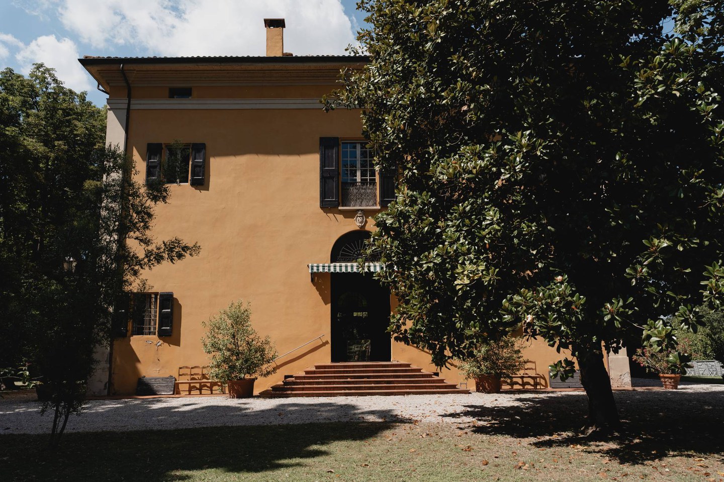 Palazzo Bonfiglioli - A journey among villas and castles