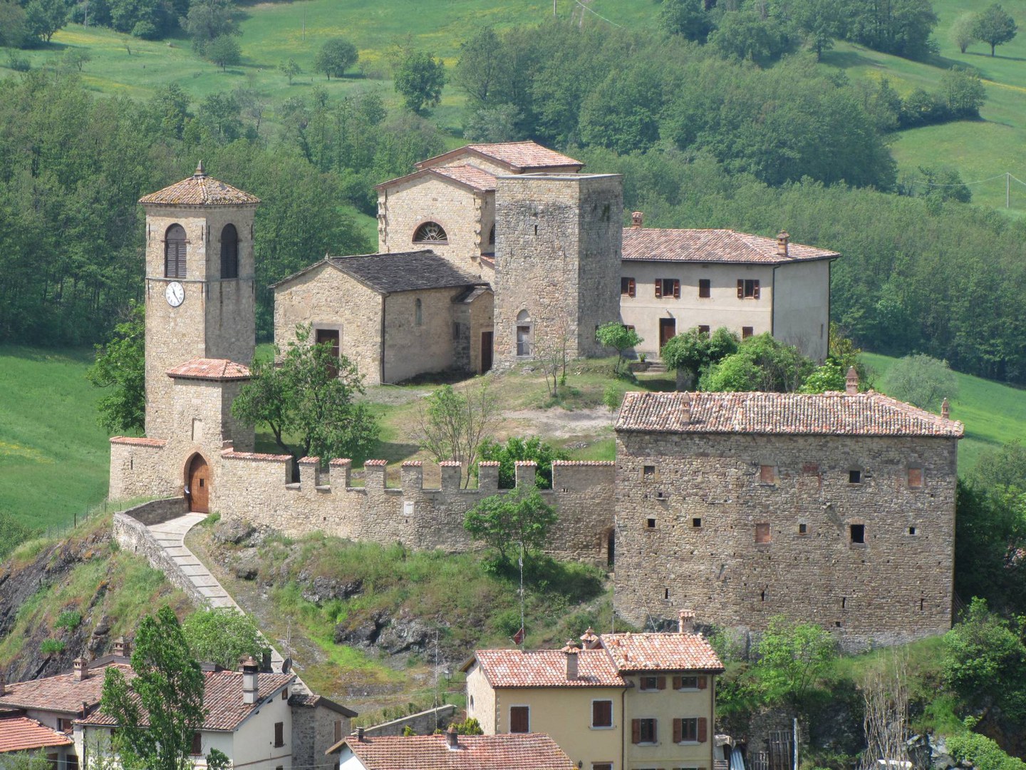 Pompeano Castle - A journeys among villas and castles