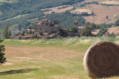 Pompeano Castle - A journeys among villas and castles