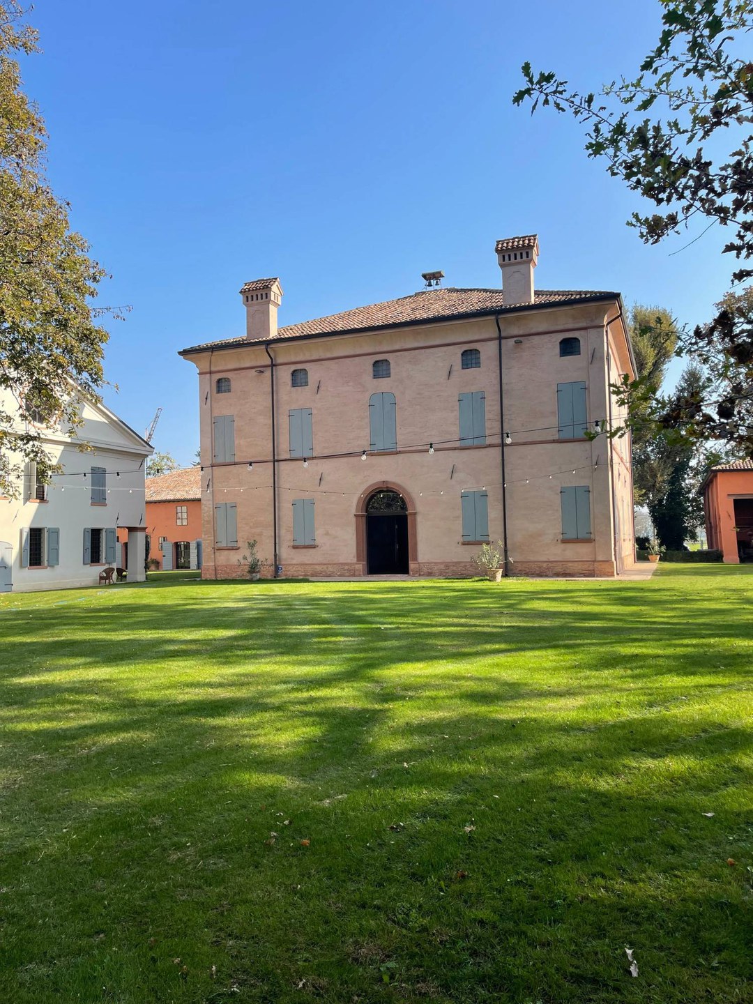 Villa Delfini - A journey among villa and castles