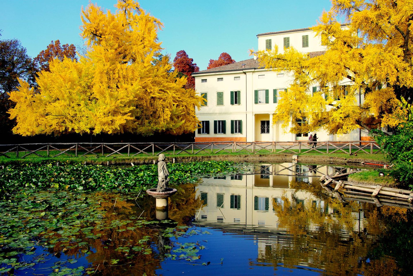 Villa Gandini - A journey among villas and castles