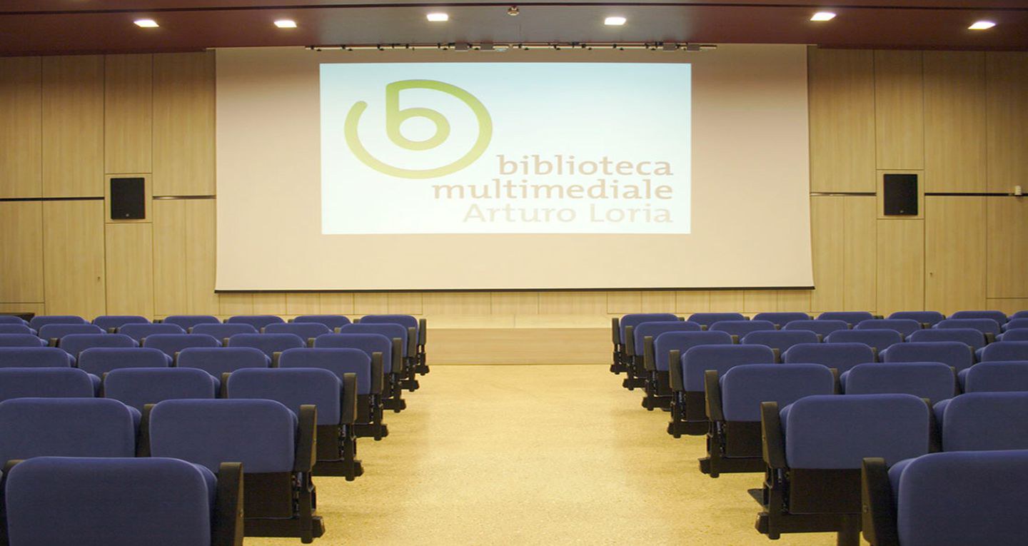 Auditorium Arturo Loria