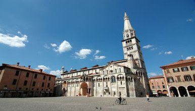 Duomo-Piazza Grande.jpg