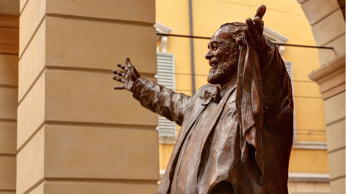 First day: Framing the Life and Career of the Great Maestro