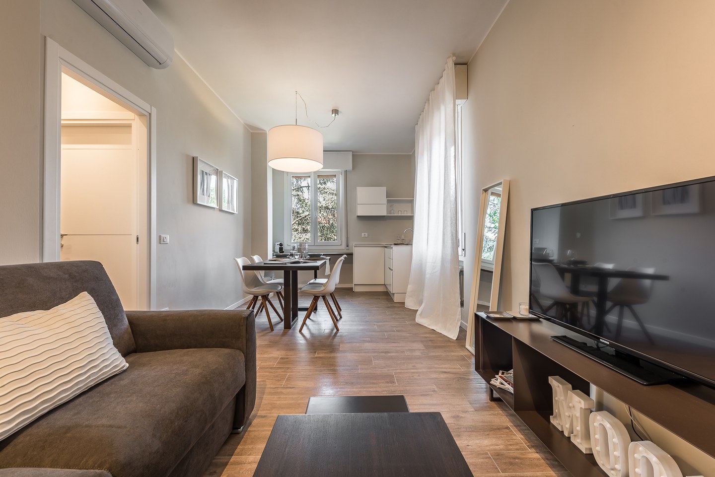 Emilia Suite Via Vignolese 281 