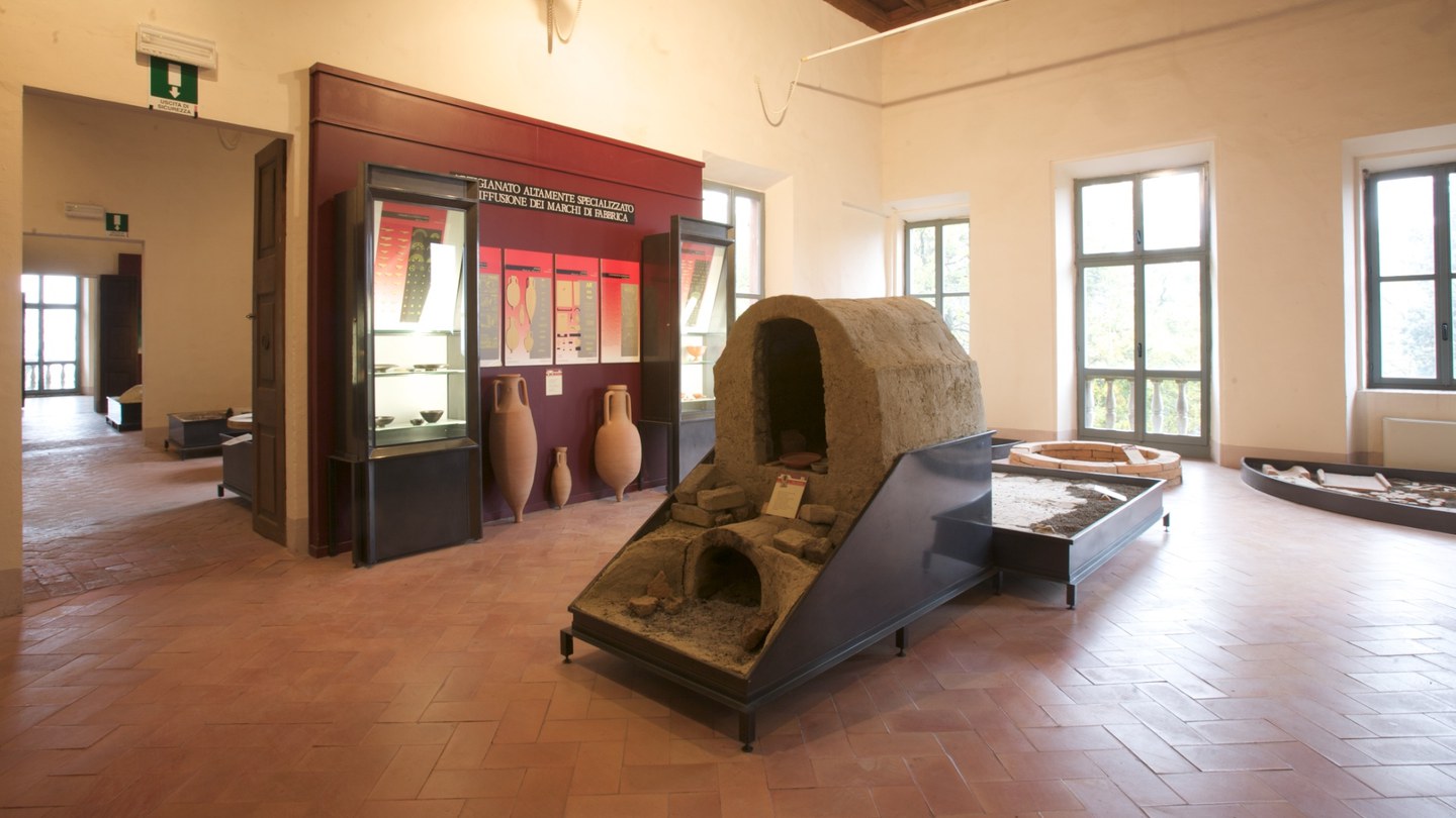 Museo della ceramica nel castello di Spezzano